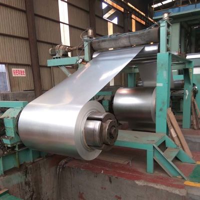 購入 Astm A653のGI G90の薄い壁は炭素鋼のコイルに亜鉛でメッキする上塗を施してある電流を通した オンライン製造